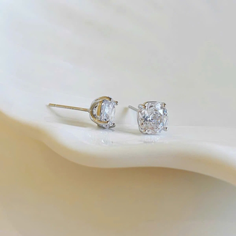 Khuyên Tai Nụ HimHip HKCC Rose Cut 0.8cm