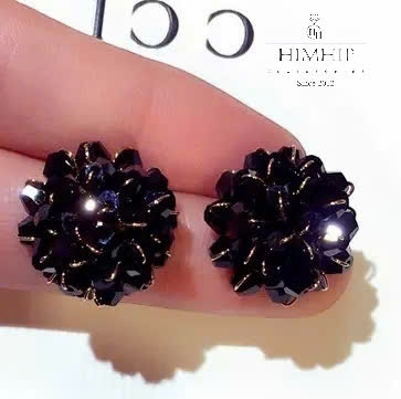 Khuyên Tai Nụ HimHip HKCC Hạt Đá Đen Phối Chùm Sang Trọng 1.6cm