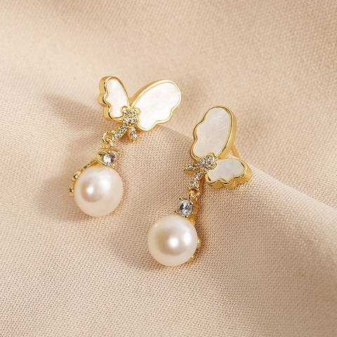 Khuyên Tai Hợp Kim Cao Cấp Cánh Bướm Mix Hạt Trai Đính Đá  Sang Trọng 1*2.5cm