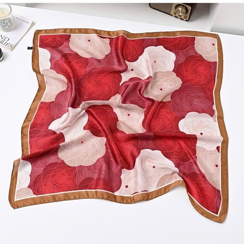 Set Quà HimHip Khăn Lụa Vuông 70x70cm & Cài Áo, Kẹp Tóc Kèm Túi Hộp Thiệp - 576