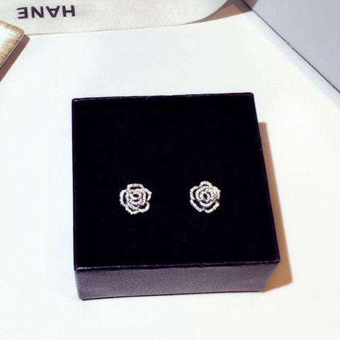 Khuyên Tai Nụ HimHip Nụ Hoa Hồng Sang Trọng HKCC Đính Phale 1.2x1.2cm