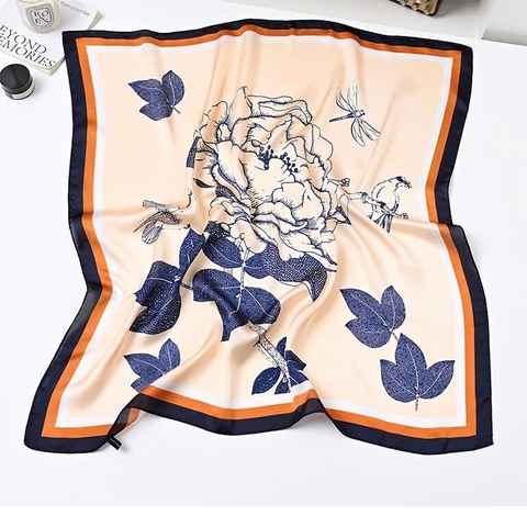 Set Quà HimHip Khăn Lụa Vuông 70x70cm & Trâm Cài Tóc Kèm Túi Hộp Thiệp - 41