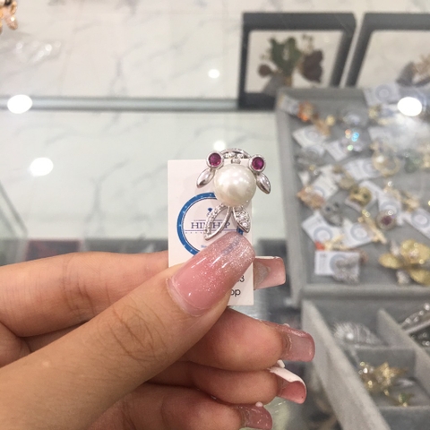 Pin Cài Áo HimHip Cá Mắt Hồng Đáng Yêu HKCC Mix Trai 2cm