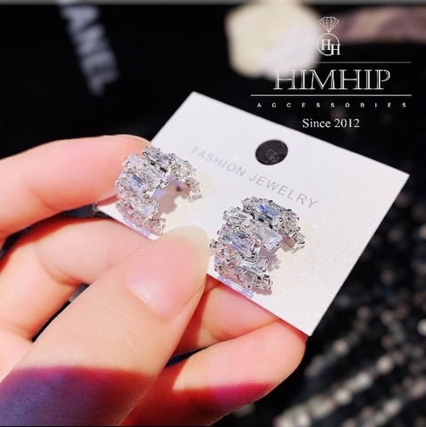 Khuyên Tai Hợp Kim Cao Cấp Phối Đá Phale Lấp Lánh Hình Vòm Sang Trọng 1*1.8cm