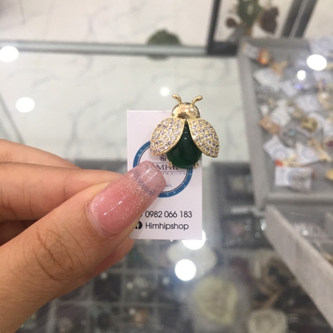 Pin Cài Áo HimHip Bọ Cánh Vàng Sang Trọng HKCC Đính Phale 1,8cm