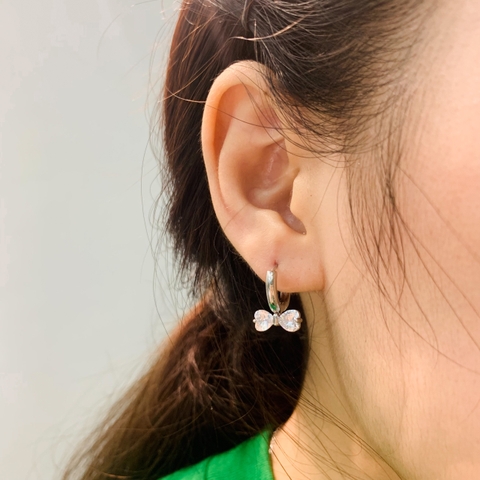 Khuyên Tai Ngắn HimHip Mặt Nơ Thanh Lịch HKCC Đính Phale 1x1.5cm