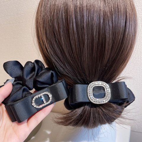 Scrunchies Đính Nơ Hoạ Tiết Đá Sang Trọng 10*3.5cm