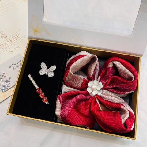 Set Quà HimHip Khăn Lụa Vuông 70x70cm & Cài Khăn, Cài Áo, Kẹp Tóc Kèm Túi Hộp Thiệp - 630