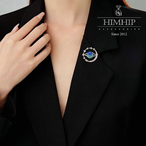 Trâm, Ghim Cài Áo Nhỏ HimHip Hành Tinh Cùng Vòng Tròn Vũ Trụ Thanh Lịch HKCC Đính Phale 2,5cm nam nữ