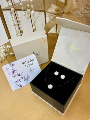 [Thiết kế] Set HimHip Choker Phale Đen 2ly & Khuyên Nụ Hoa Hồng Khảm Trai