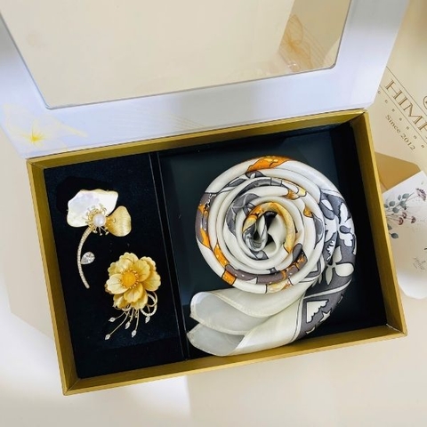 Set Quà HimHip Khăn Lụa Cao Cấp 85x85cm & Cài Áo Kèm Túi Hộp Thiệp - 1476