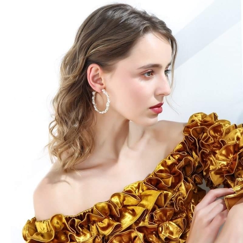 Khuyên Tai Móc Tròn HimHip Kết Hoa Nhỏ Quý Phái HKCC Mix Đá 4.5cm