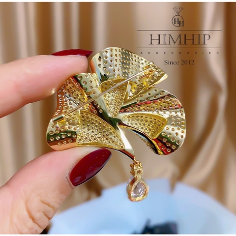 Trâm, Ghim Cài Áo HimHip Lá Vàng Sang Trọng HKCC Đính Phale 4*5cm