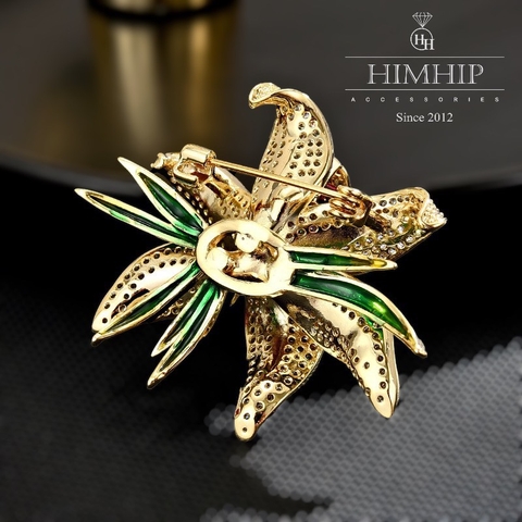 Trâm, Ghim Cài Áo HimHip Hoa Ly Thanh Lịch HKCC Đính Phale 3,5*5cm