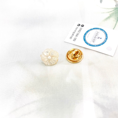 Pin Cài Áo HimHip Hoa Mai Khảm Trai Nhỏ Thanh Lịch HKCC Mix Trai 1.3cm