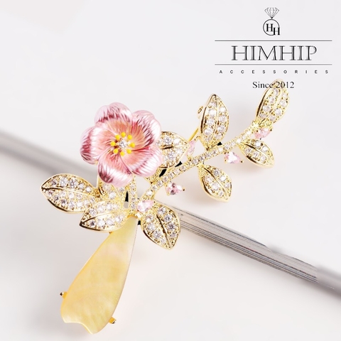 Trâm, Ghim Cài Áo HimHip Bình Hoa 5 Cánh Sang Trọng HKCC Đính Phale 2,5*5,5cm