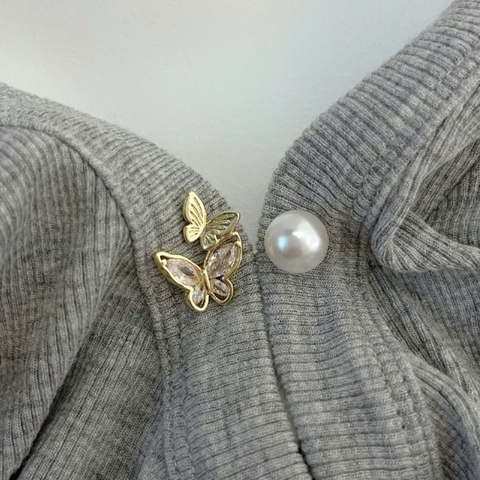 Trâm, Ghim Cài Xiên HimHip Đôi Bướm Vàng Sang Trọng HKCC Mix Hạt Giả Trai 3.5cm