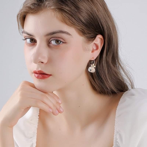 Khuyên Tai Ngắn HimHip Hoa 5 Cánh Sang Trọng HKCC Đính Phale1.5x2cm