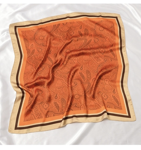 Set Quà Tặng Khăn Lụa Vuông Khổ 70 Kèm Cài Khăn - 277 (Combo đã bao gồm túi hộp thiệp)