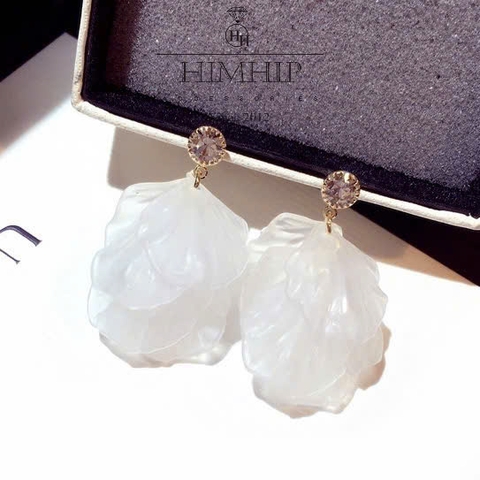 Khuyên Tai Dài HimHip Nụ Phale Phối Chùm Cánh Hoa Trắng 3.8*2cm