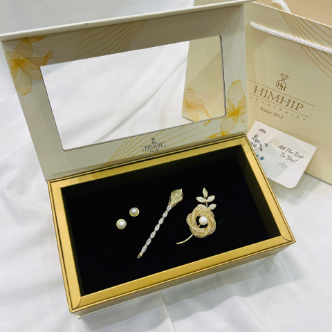 Set Quà 8/3 HimHip Khuyên Tai, Cài Áo & Kẹp Mái Kèm Túi Hộp Thiệp - 1174