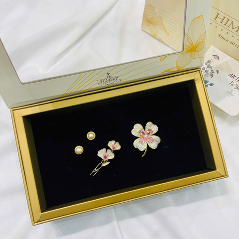 Set Quà Valentine 8/3 HimHip Khuyên Tai, Cài Áo & Kẹp Mái Kèm Túi Hộp Thiệp - 1178