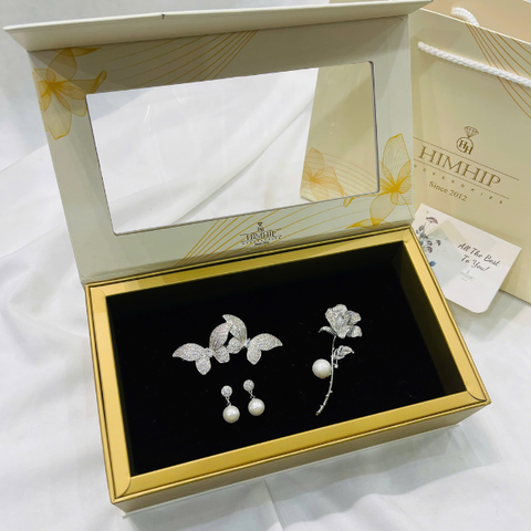 Set Quà 8/3 HimHip Khuyên Tai, Cài Áo & Kẹp Bấm Kèm Túi Hộp Thiệp - 1179