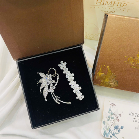 Set Quà 8/3 HimHip Kẹp Mái & Cài Áo Kèm Túi Hộp Thiệp - 121