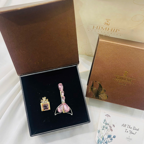 Set Quà Valentine 8/3 HimHip Kẹp Mái & Cài Áo Kèm Túi Hộp Thiệp - 131