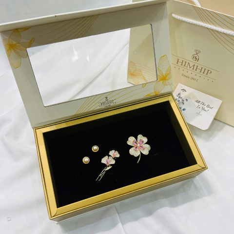 Set Quà Valentine 8/3 HimHip Khuyên Tai, Cài Áo & Kẹp Mái Kèm Túi Hộp Thiệp - 1178