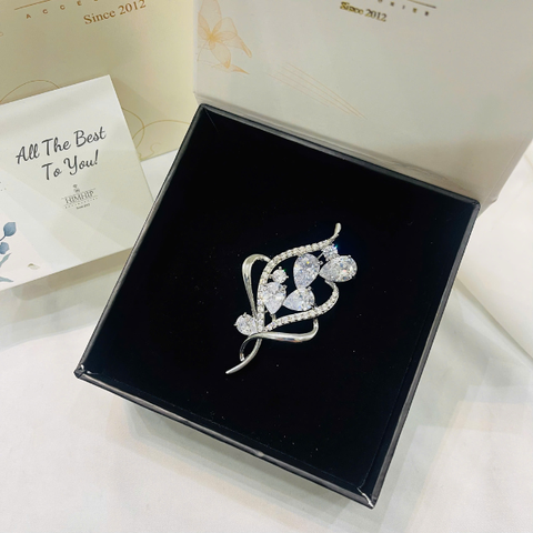 Set Quà 8/3 HimHip Cài Áo Kèm Túi Hộp Thiệp - 1107