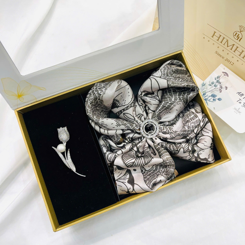 Set Quà HimHip Khăn Lụa Cao Cấp 65x65cm & Cài Khăn Và Cài Áo Kèm Túi Hộp Thiệp - 1231