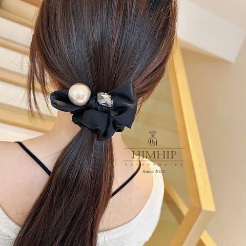 Scrunchies Tag HimHip Nơ Vải 10cm Đính Hạt Phale 2cm Cùng Hạt Giả Trai 2.5cm HPBD