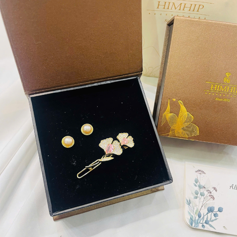 Set Quà Valentine 8/3 HimHip Khuyên Tai & Kẹp Mái Kèm Túi Hộp Thiệp - 273
