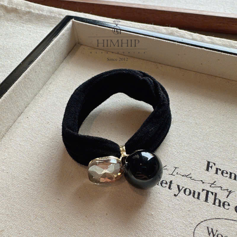 Dây Buộc Tóc HimHip Hạt Giả Trai Đen Phối Đá Phale Sang Trọng