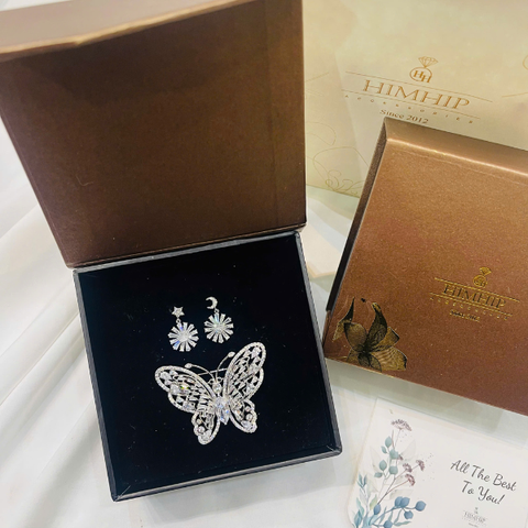 Set Quà 8/3 HimHip Khuyên Tai & Cài Áo Kèm Túi Hộp Thiệp - 264