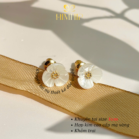 Khuyên Tai Nụ HimHip Khảm Trai Sally  1cm