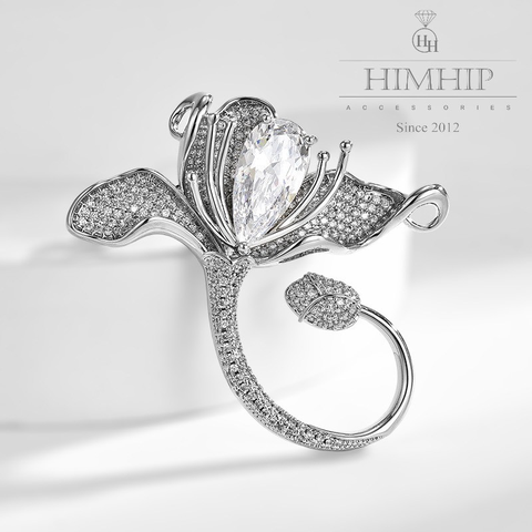 Trâm, Ghim Cài Áo HimHip Hoa 3 Cánh Trắng Sang Trọng Đính Phale 5*5,3cm