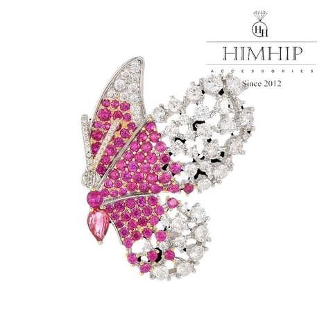 Trâm, Ghim Cài Áo HimHip Bướm Hồng Thanh Lịch HKCC Đính Phale 3,3*4cm