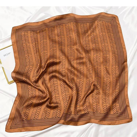 Set Quà Himhip Khăn Lụa Vuông 70x70cm & Cài Khăn Kèm Túi Hộp Thiệp - 270