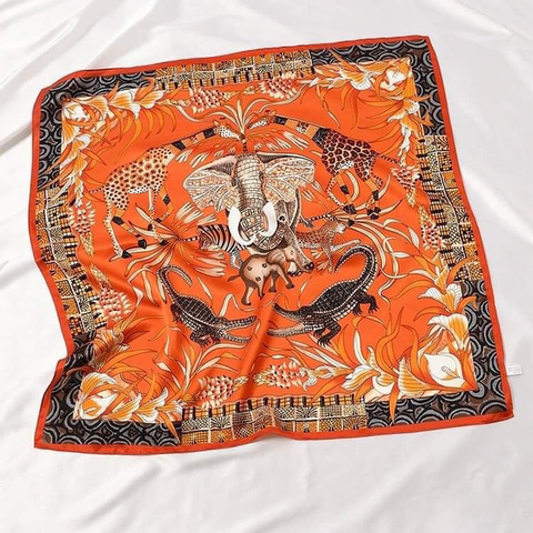 Set Quà 8/3 HimHip Khăn Lụa Cao Cấp 65x65cm & Cài Khăn Kèm Túi Hộp Thiệp - 302