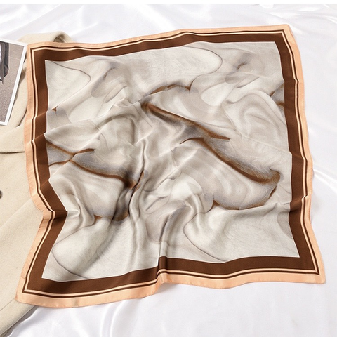 Set Quà Tặng Khăn Lụa Vuông Khổ 70 Kèm Cài Áo - 233 (Combo đã bao gồm túi hộp thiệp)