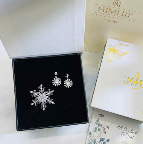Set Quà HimHip 20/10 Khuyên Tai & Cài Áo Kèm Túi Hộp Thiệp - 239