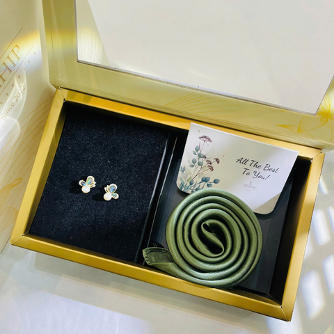 Set Quà HimHip Khăn Lụa Cao Cấp 53*53cm & Khuyên Tai Kèm Túi Hộp Thiệp - 962