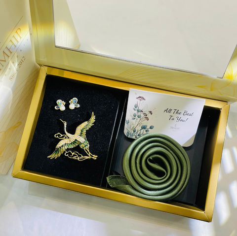 Set Quà HimHip 20/11 Khăn Lụa Cao Cấp 53*53cm & Cài Áo, Khuyên Tai Kèm Túi Hộp Thiệp - 977