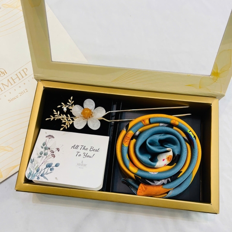 Set Quà HimHip Khăn Lụa Vuông 70x70cm & Trâm Cài Tóc Kèm Túi Hộp Thiệp - 42