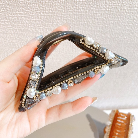 Kẹp Càng Cua HimHip Composite Đính Đá, Hạt Giả Trai Tam Giác Sang Trọng 4.5x11cm