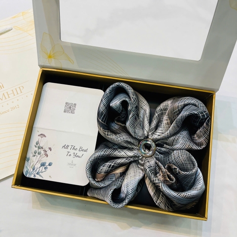 Set Quà HimHip Khăn Lụa Cao Cấp 65*65cm & Cài Khăn Kèm Túi Hộp Thiệp - 741