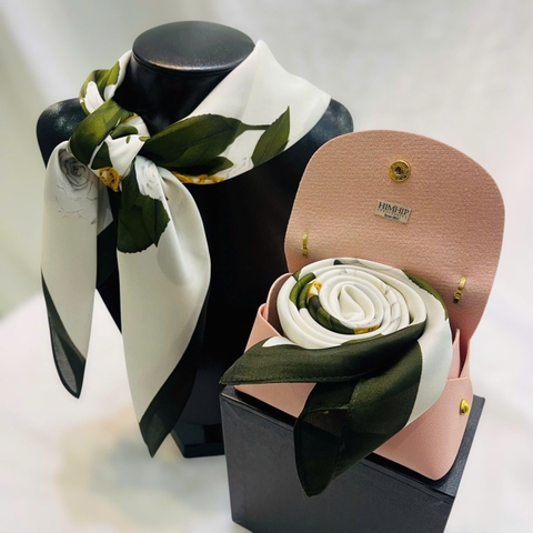 Set Quà HimHip Khăn Lụa Vuông 70x70cm Kèm Túi Thiệp - 117