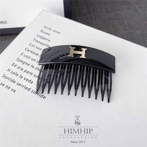 Xước Tóc HimHip Composite Mix Charm Chữ H Thanh Lịch